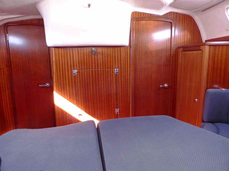 Aft cabin 5.jpg (128144 Byte)