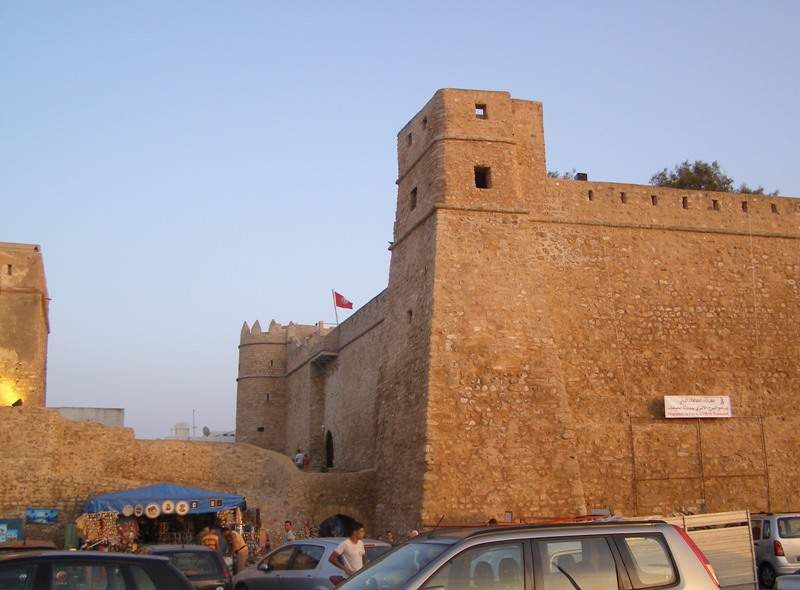 P8145764.JPG (50583 bytes)