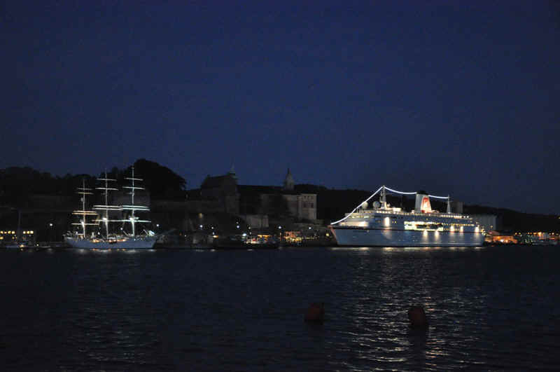 DSC_9061.JPG (154683 Byte)