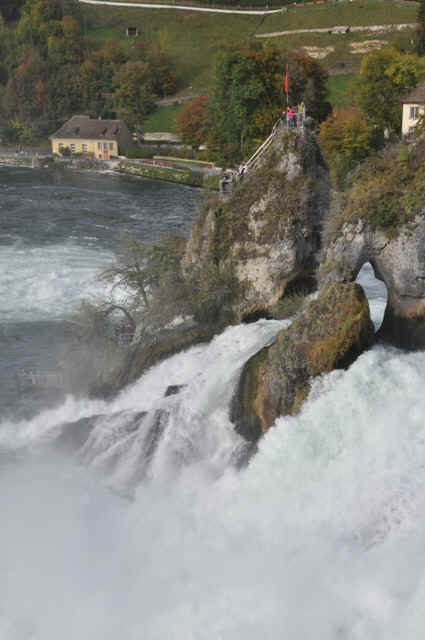 DSC_9864.JPG (131302 Byte)