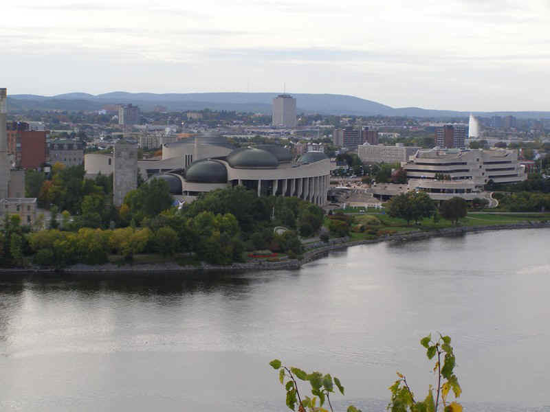 P9216762.JPG (97306 bytes)