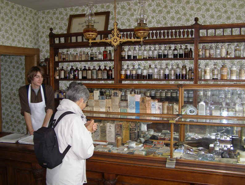 P9277333.JPG (123359 bytes)