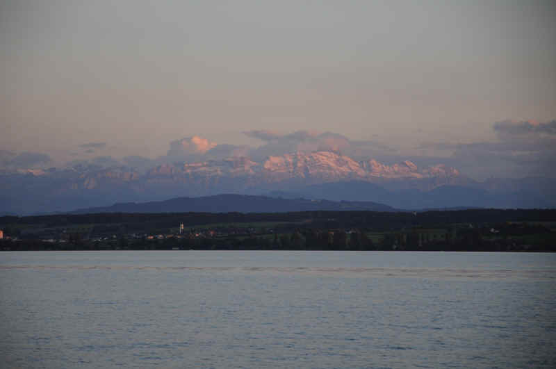 DSC_0327.JPG (151203 Byte)
