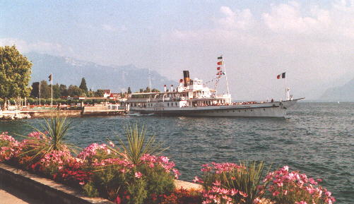 Vevyboat.jpg (35061 bytes)